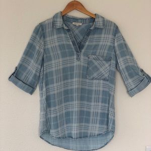 Cute plaid collared shirt